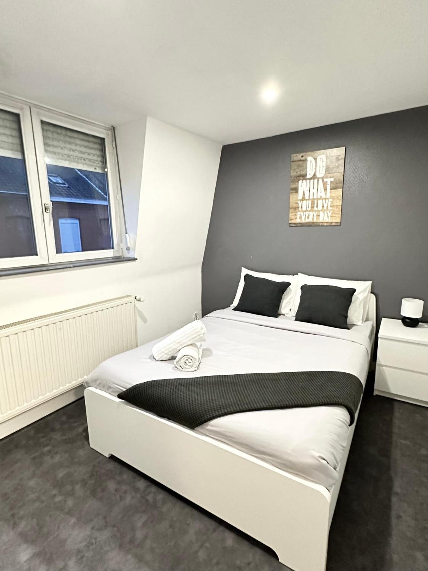 Une Belle Maison Avec 2 Chambre Croix Exterior photo